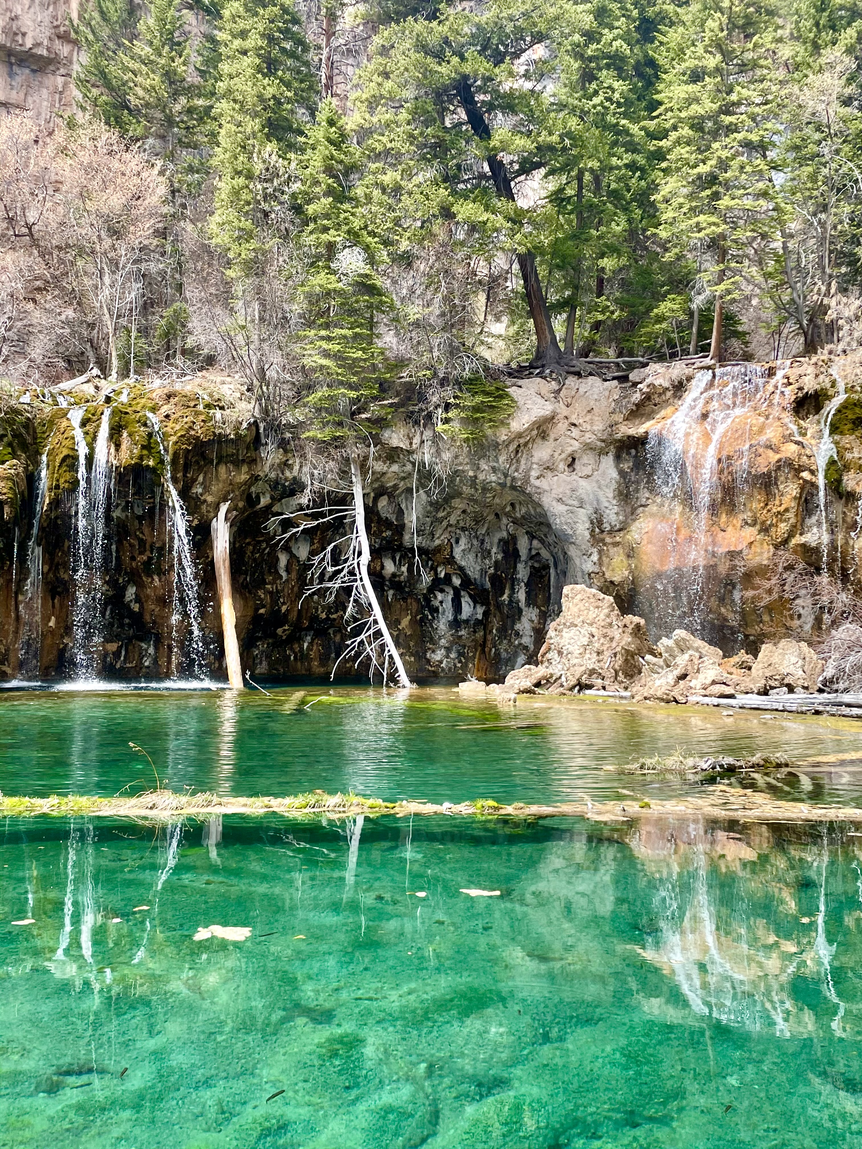 Hanging Lake In Colorado: Your Ultimate Hiking Guide